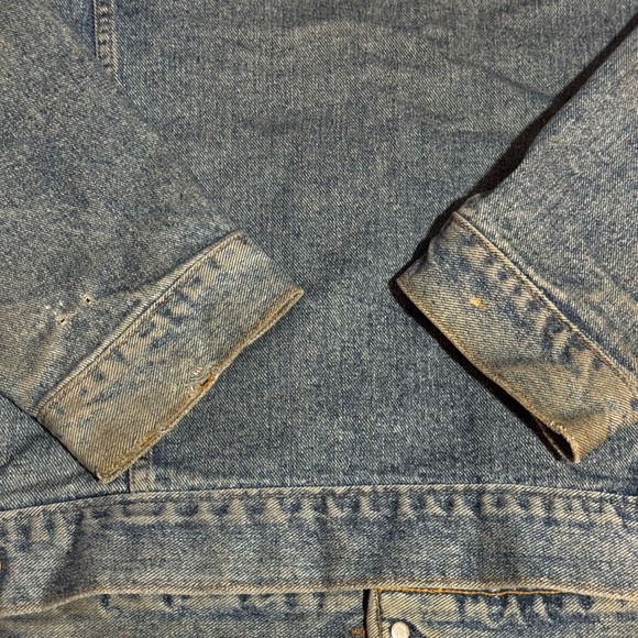 Vintage Levi's‎ Denim Trucker Jacket 70507-4890 XL Distressed Light Wash Coat - Picture 6 of 6